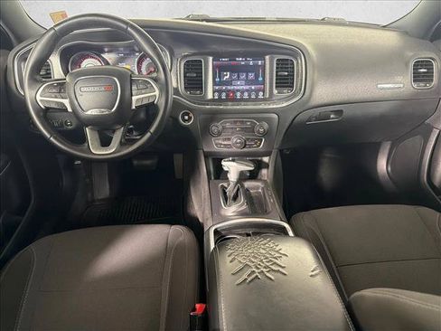 Used 2017 Dodge Charger SXT RWD image 22