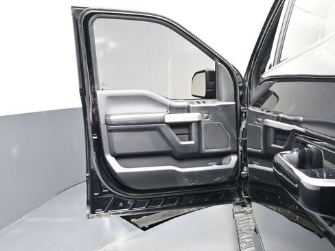 Used 2018 Ford F150 Lariat w/ Equipment Group 502A Luxury image 24