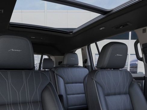 New 2026 Buick Enclave Avenir w/ Super Cruise Package image 25