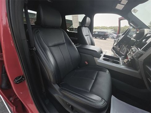 Used 2022 Ford F250 Lariat w/ Chrome Package image 27