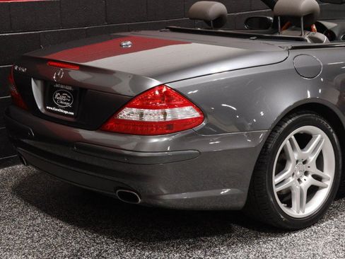 Used 2007 Mercedes-Benz SL 550 image 9