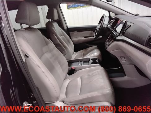 Used 2018 Honda Odyssey Touring image 15