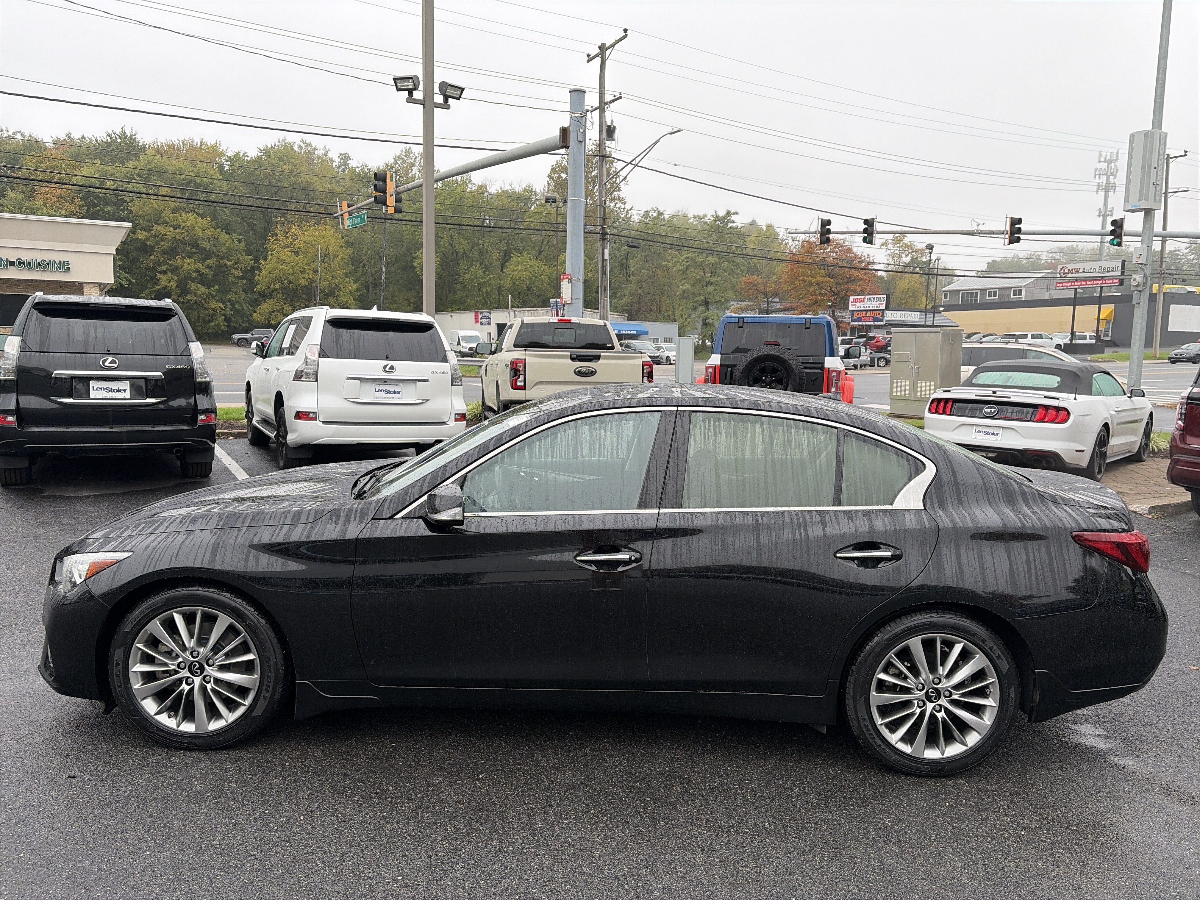 Used 2023 INFINITI Q50 Luxe w/ Cargo Package AWD/4WD image 2