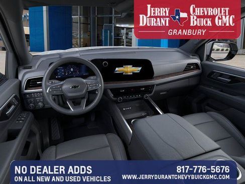 New 2026 Chevrolet Suburban Z71 w/ Comfort Package AWD/4WD image 16