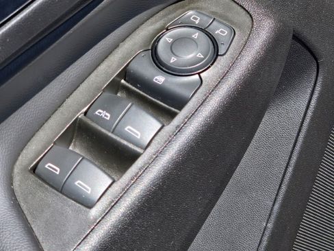 Used 2024 Chevrolet Equinox LT FWD image 22