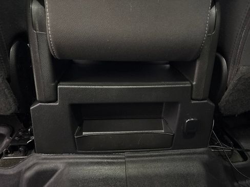 Used 2018 Chevrolet Silverado 1500 LT w/ All Star Edition AWD/4WD image 35