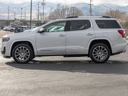 Certified 2023 GMC Acadia Denali w/ Denali Technology Package image 3