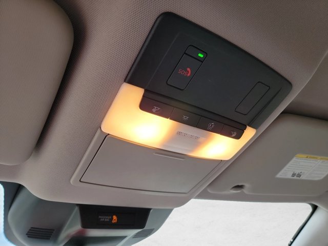 Used 2021 Nissan Rogue SV FWD image 16