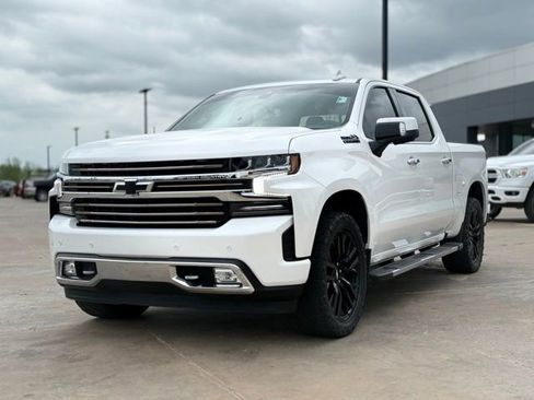 Used 2022 Chevrolet Silverado 1500 High Country w/ LPO, Dark Essentials Package image 4