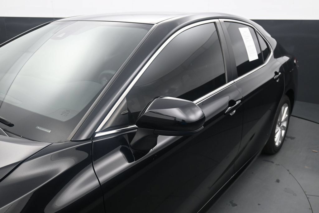 Used 2024 Toyota Camry LE FWD image 12