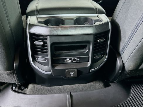 Used 2020 RAM 1500 Big Horn AWD/4WD image 26