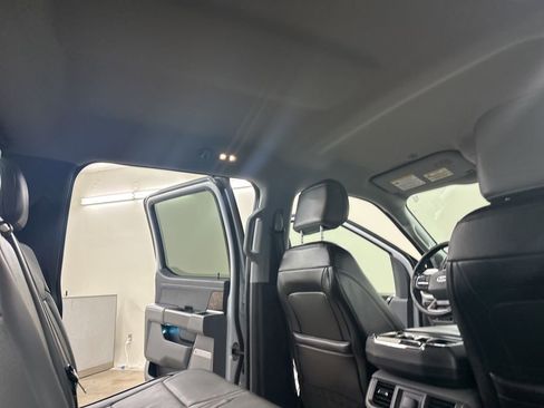 Used 2021 Ford F150 Lariat image 23