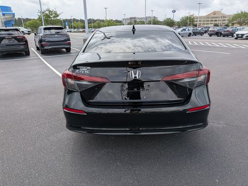 Used 2026 Honda Civic LX image 4