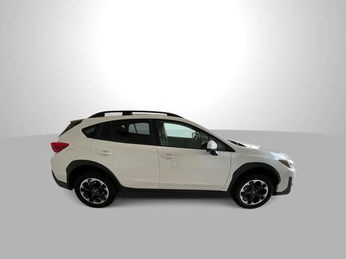 Used 2022 Subaru Crosstrek 2.0i Premium AWD/4WD image 9