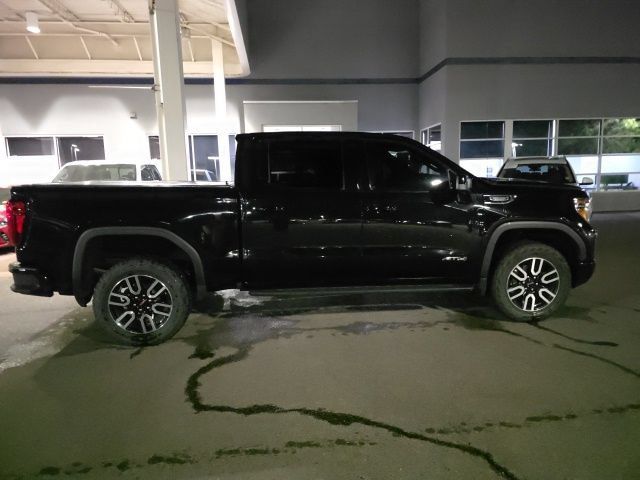 Used 2021 GMC Sierra 1500 AT4 w/ AT4 Premium Package AWD/4WD image 6