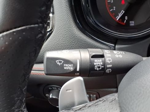 Used 2025 Dodge Durango GT AWD/4WD image 29