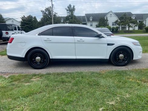 Used 2016 Ford Taurus Police Interceptor AWD image 6