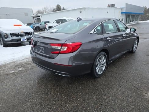 Used 2019 Honda Accord LX image 5