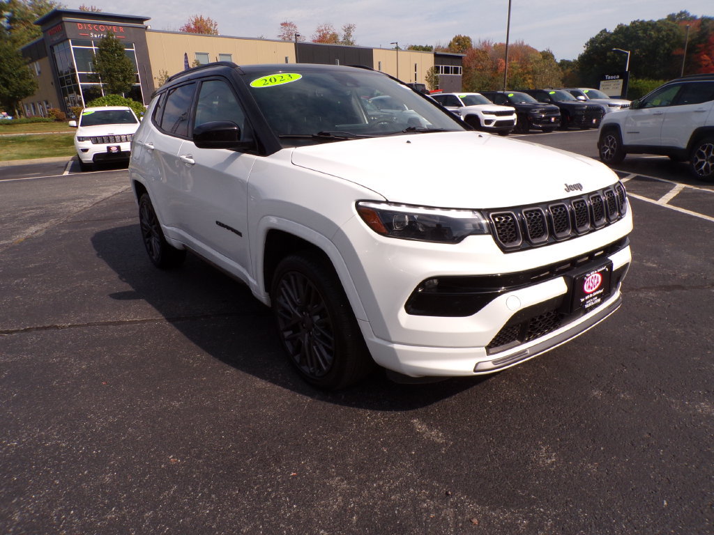 Used 2023 Jeep Compass High Altitude AWD/4WD image 3