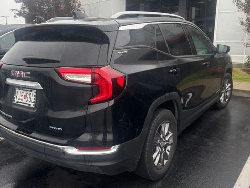Used 2023 GMC Terrain SLT AWD/4WD image 7