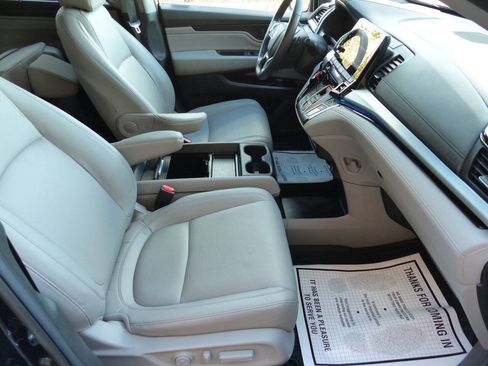 Used 2024 Honda Odyssey Touring image 28