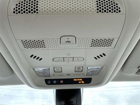 Used 2021 Cadillac XT6 Premium Luxury image 51