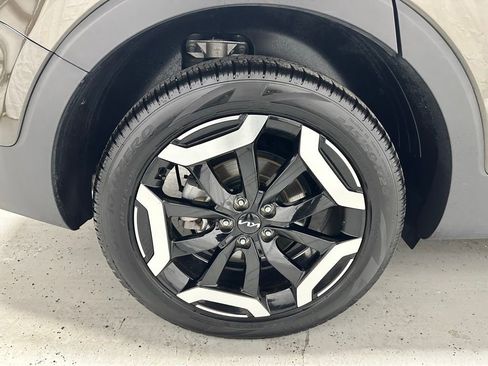 Used 2025 Kia Telluride S image 66