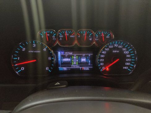 Used 2017 Chevrolet Silverado 1500 LT w/ All Star Edition AWD/4WD image 23
