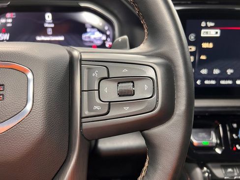 Used 2024 GMC Sierra 1500 AT4 w/ Technology Package image 19