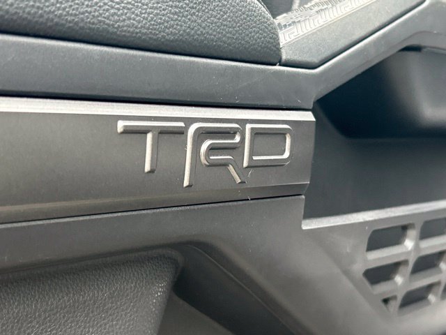 Used 2024 Toyota Tacoma TRD Sport AWD/4WD image 24