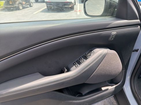 Used 2025 Ford Mustang Mach-E Select image 16