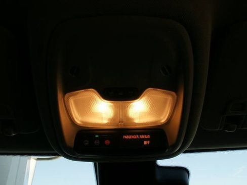 Used 2024 Buick Encore GX Sport Touring image 21