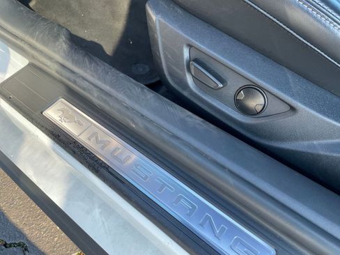 Used 2024 Ford Mustang Premium image 22