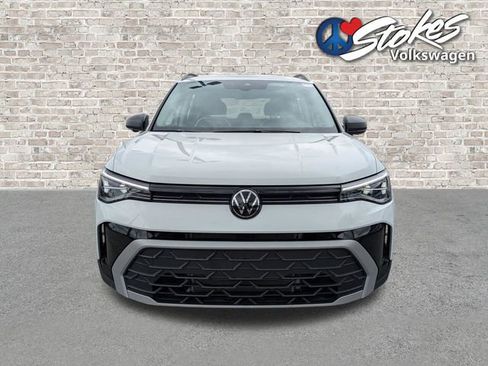 Certified 2025 Volkswagen Taos S FWD image 10