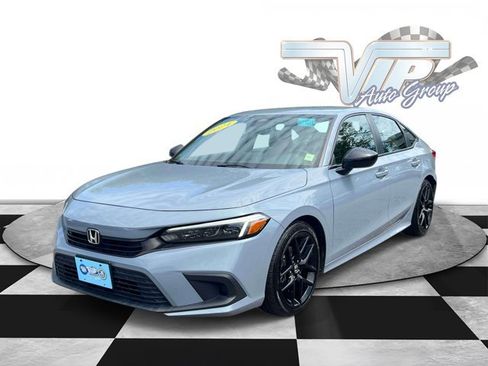 Used 2024 Honda Civic Sport image 4