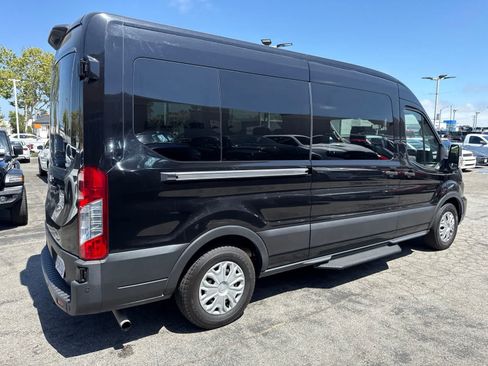 Used 2023 Ford Transit 350 XLT RWD image 11