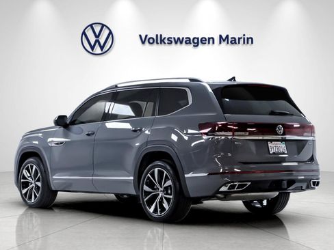 Used 2026 Volkswagen Atlas SEL Premium R-Line AWD/4WD image 3