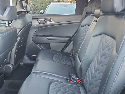 Used 2024 Kia Sportage X-Line image 11