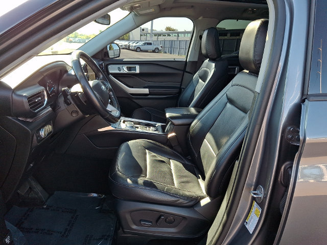 Used 2021 Ford Explorer Limited w/ Hybrid Equipment Group 310A AWD/4WD image 11