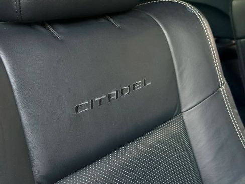 Used 2016 Dodge Durango Citadel w/ Premium Entertainment Group AWD/4WD image 31