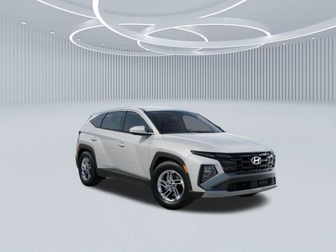 New 2026 Hyundai Tucson SE image 2