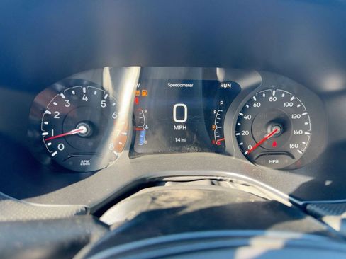 New 2026 Jeep Compass Latitude image 18