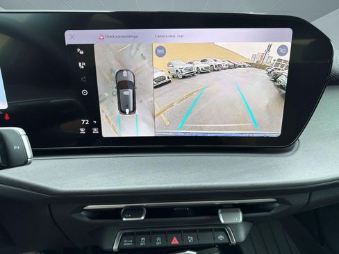 New 2026 Audi Q3 quattro 2.0T AWD/4WD image 25