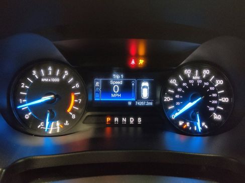 Used 2017 Ford Explorer FWD image 23
