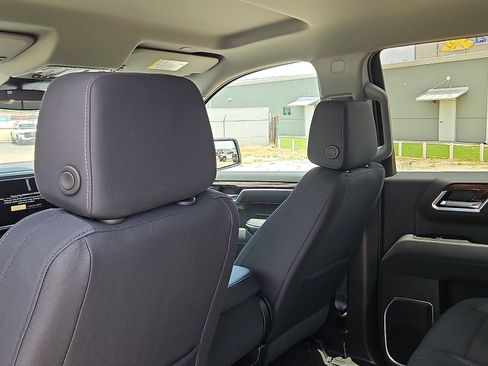 New 2026 GMC Sierra 1500 Elevation RWD image 11