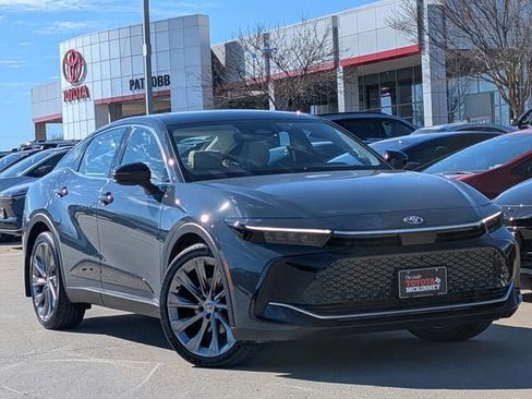 New 2026 Toyota Crown Limited image 2