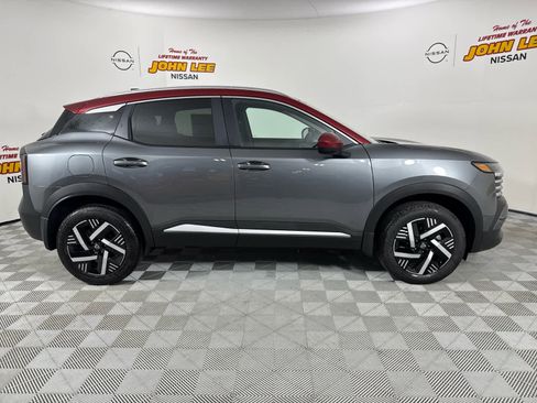 New 2026 Nissan Kicks SV image 7