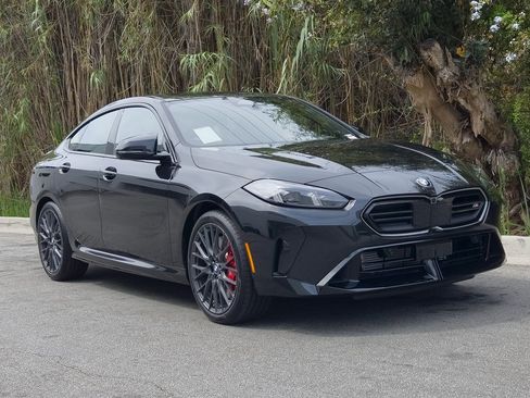 New 2026 BMW M235i xDrive w/ Technology Package image 2