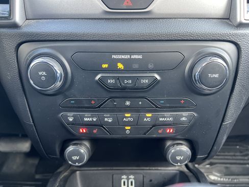 Used 2019 Ford Ranger XLT w/ Equipment Group 302A Luxury image 5