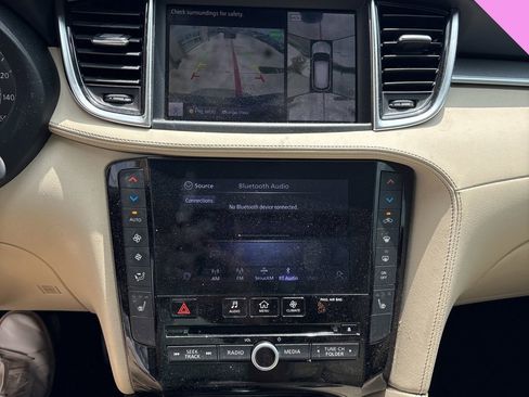 Used 2021 INFINITI QX50 Sensory FWD image 9